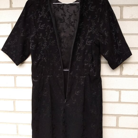 Amish Mennonite Cape Dress 36"B 30"W FORMAL Handmade Black Reverse Satin Party - Picture 7 of 7